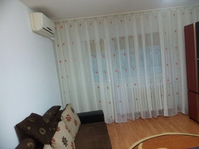 Mosilor, Obor, 5 minute Metrou,