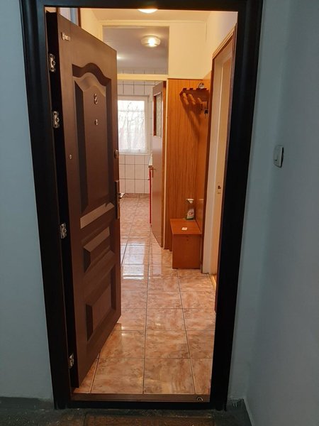 Mosilor, Obor, 5 minute Metrou,