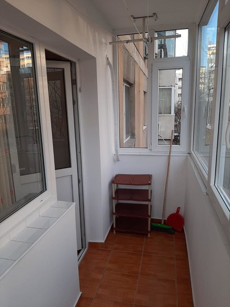 Mosilor, Obor, 5 minute Metrou,