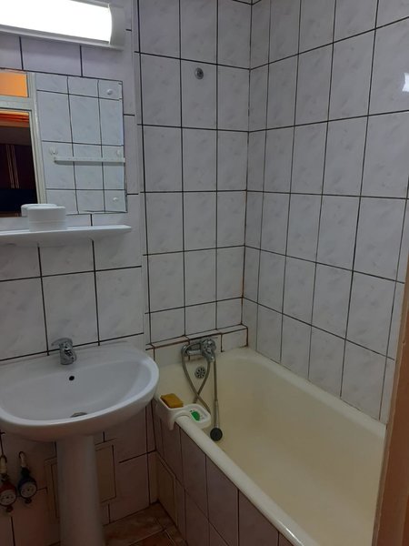 Mosilor, Obor, 5 minute Metrou,